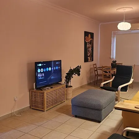 Velvet Apartamento Limassol