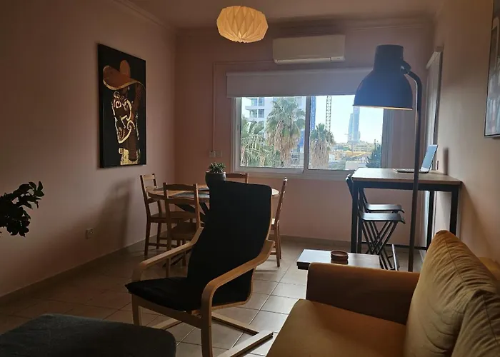 Velvet アパート リマソール